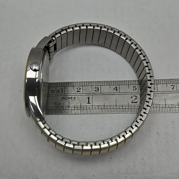 Mens Timex R6 Date Indiglo Two Tone Quartz Analog Watch New Battery - Picture 10 of 13